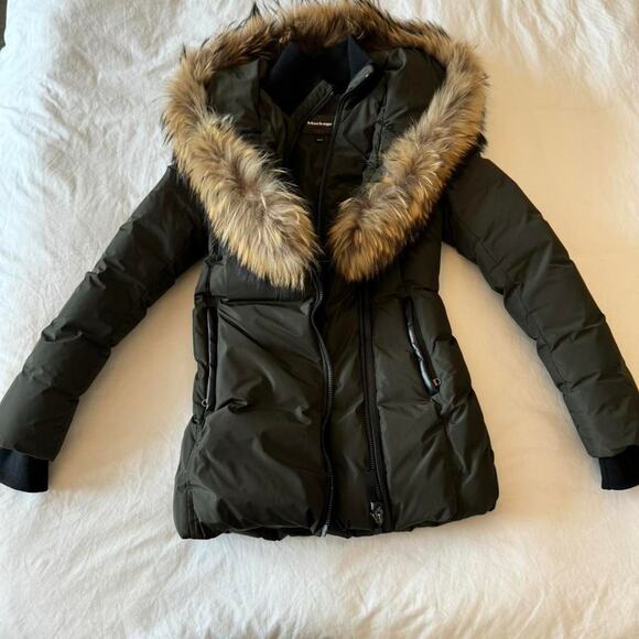 Green mackage puffer jacket - Picture 2 of 6